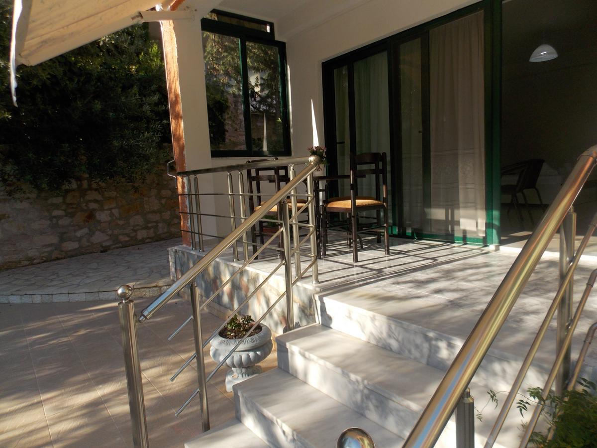Elvin Apartments Sarande Exterior photo