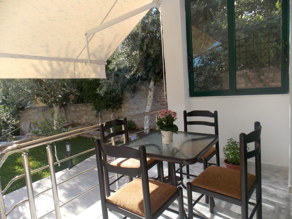 Elvin Apartments Sarande Exterior photo